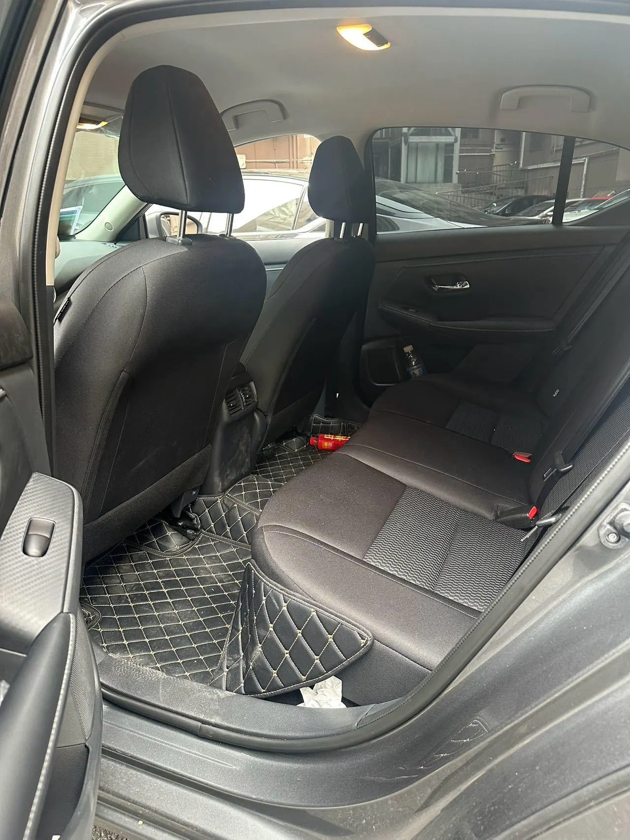 Nissan 2026 Sylphy 1.6 stepless worry-free version of automatic gear 4
