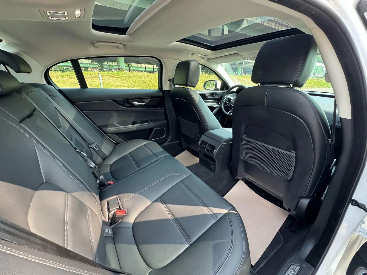 Jaguar 2021 XEL 2.0T 250PS S Enterprising and Elegant Automatic Gear 5