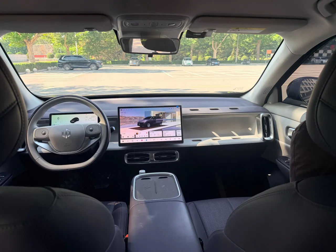 Leapmotor 2025 B 10 510 Enjoy Smart Driving Edition Automatic Gear 9