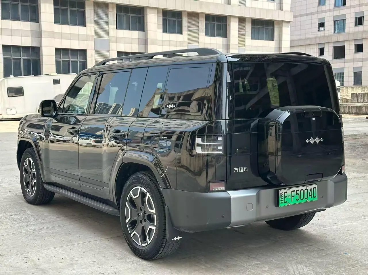 FangChengBao 2025 titanium 7 1.5T stepless 135KM two-drive Pro version automatic gear 7