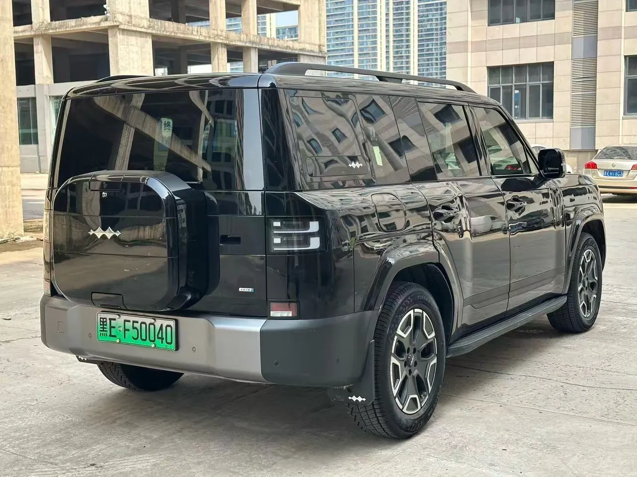 FangChengBao 2025 titanium 7 1.5T stepless 135KM two-drive Pro version automatic gear 9