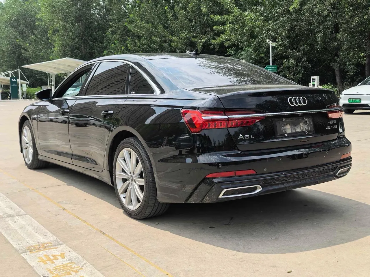 Audi 2021 A6L 2.0TFSI 45TFSI Selected Dynamic Automatic 9