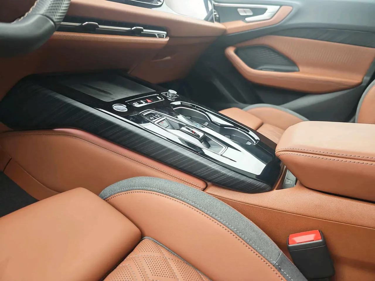 Audi 2026 A5L 2.0T Sport Plus Automatic 9