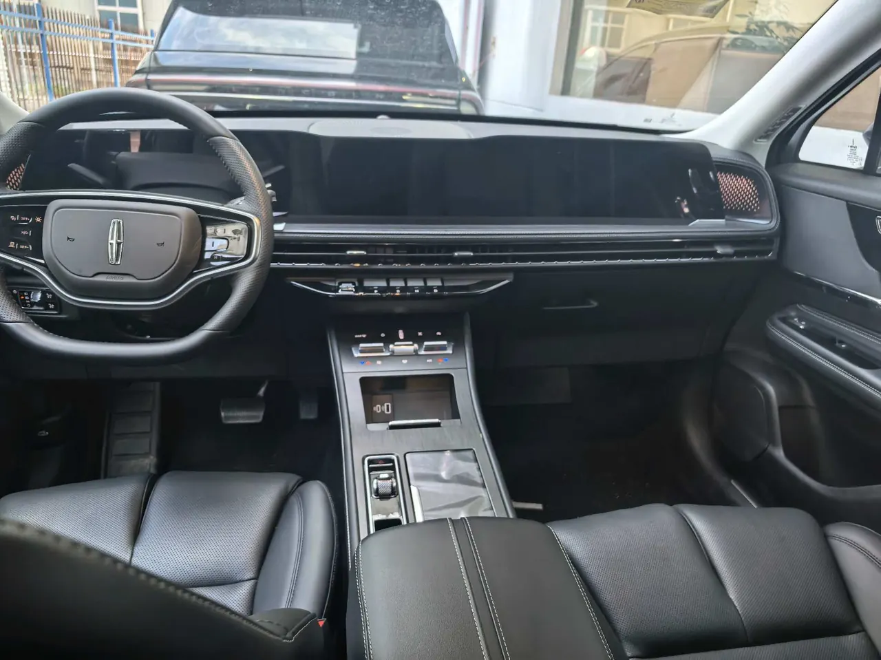 Lincoln 2026 adventurer 2.0T four-wheel drive luxury and elegant automatic gear 3