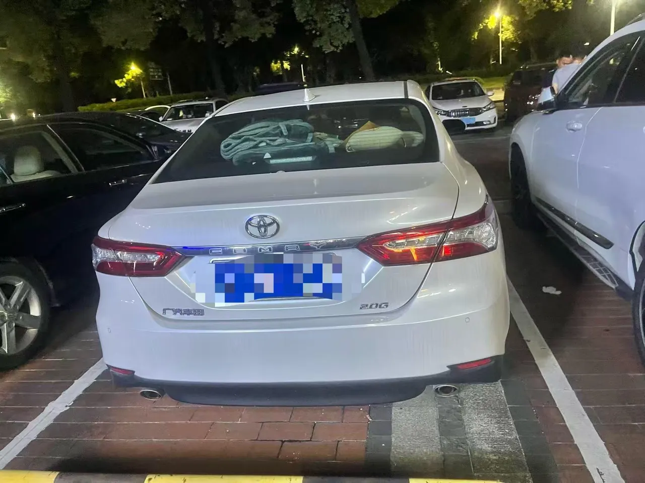 Toyota 2021 Camry 2.0G Stepless Deluxe Edition Automatic Gear 2