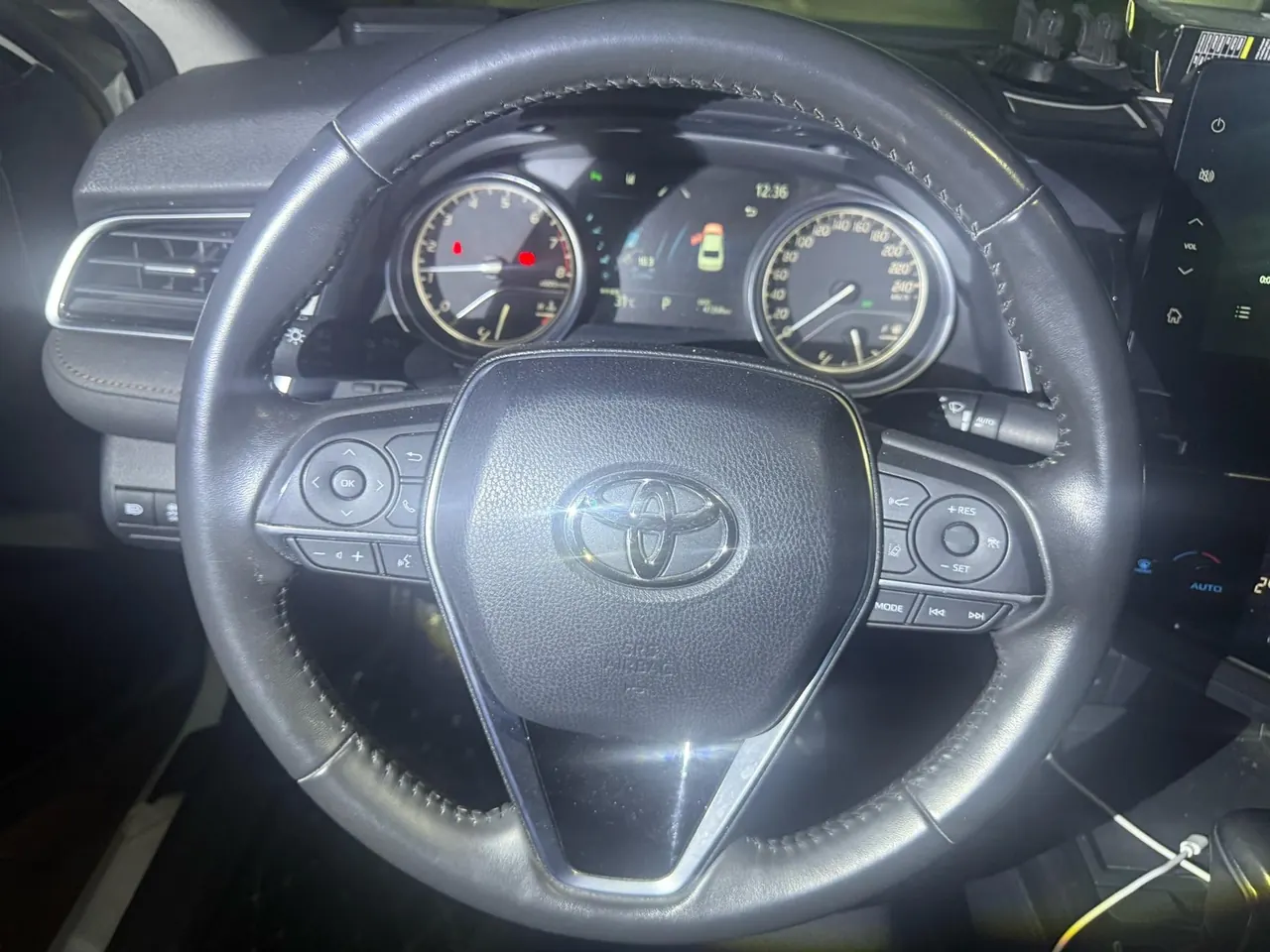Toyota 2021 Camry 2.0G Stepless Deluxe Edition Automatic Gear 6