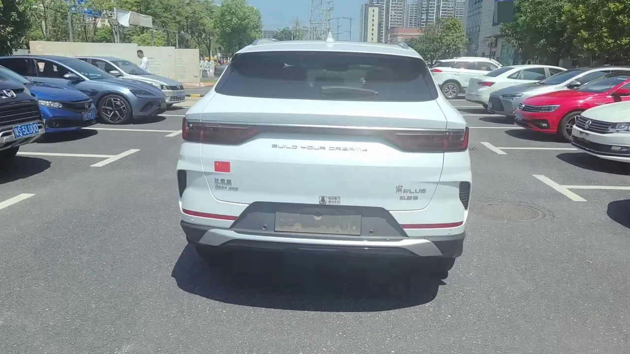 BYD Song PLUS New Energy 2021 Song PLUS DM-i 1.5T Stepless 100KM Four-wheel Drive Flagship PLUS Automatic Gear 2