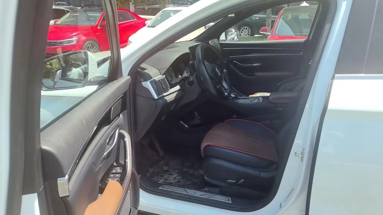 BYD Song PLUS New Energy 2021 Song PLUS DM-i 1.5T Stepless 100KM Four-wheel Drive Flagship PLUS Automatic Gear 5