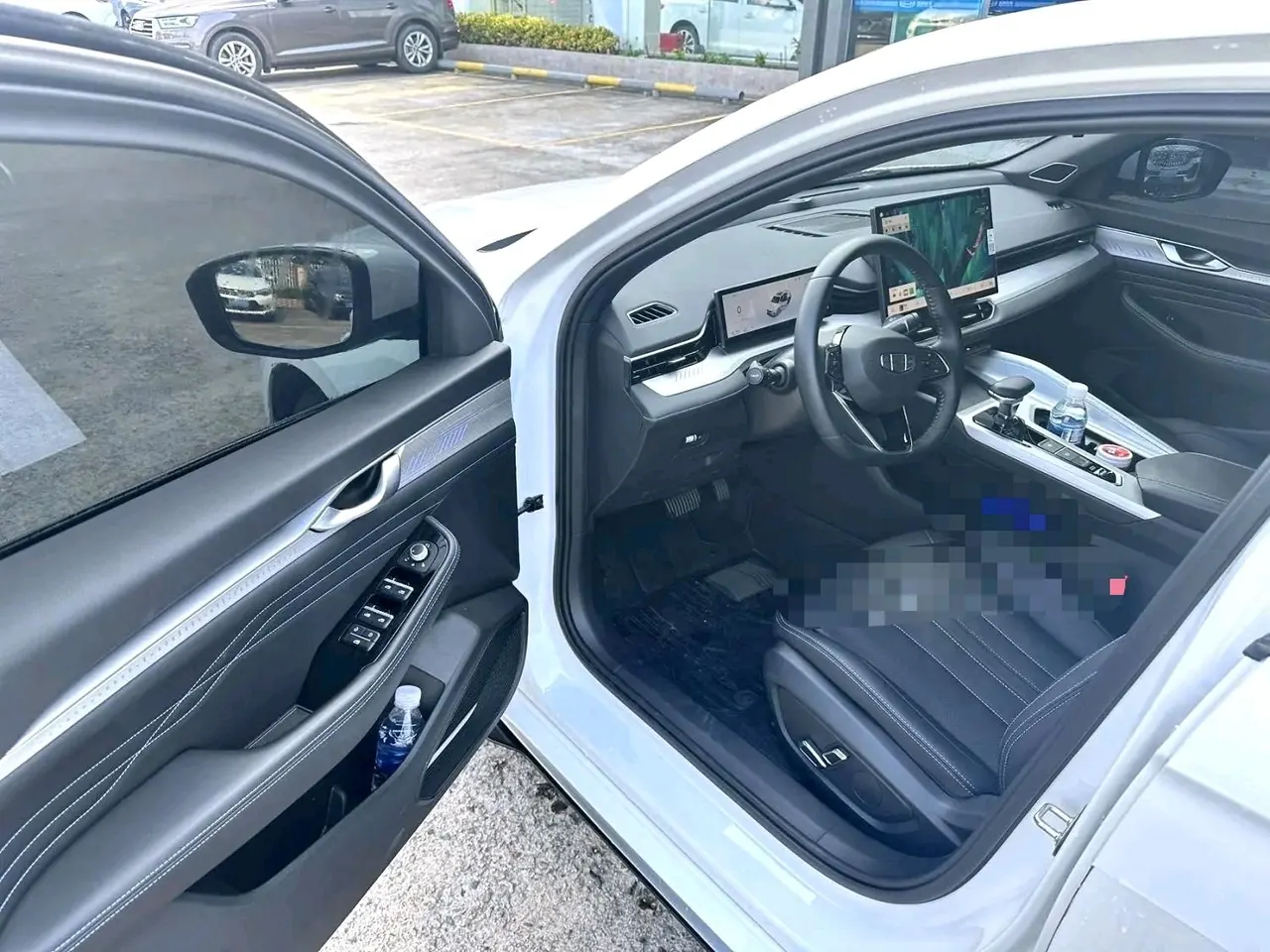Geely 2025 Star Rui 1.5TD Oriental Obsidian Kunlun Edition Automatic Gear 2