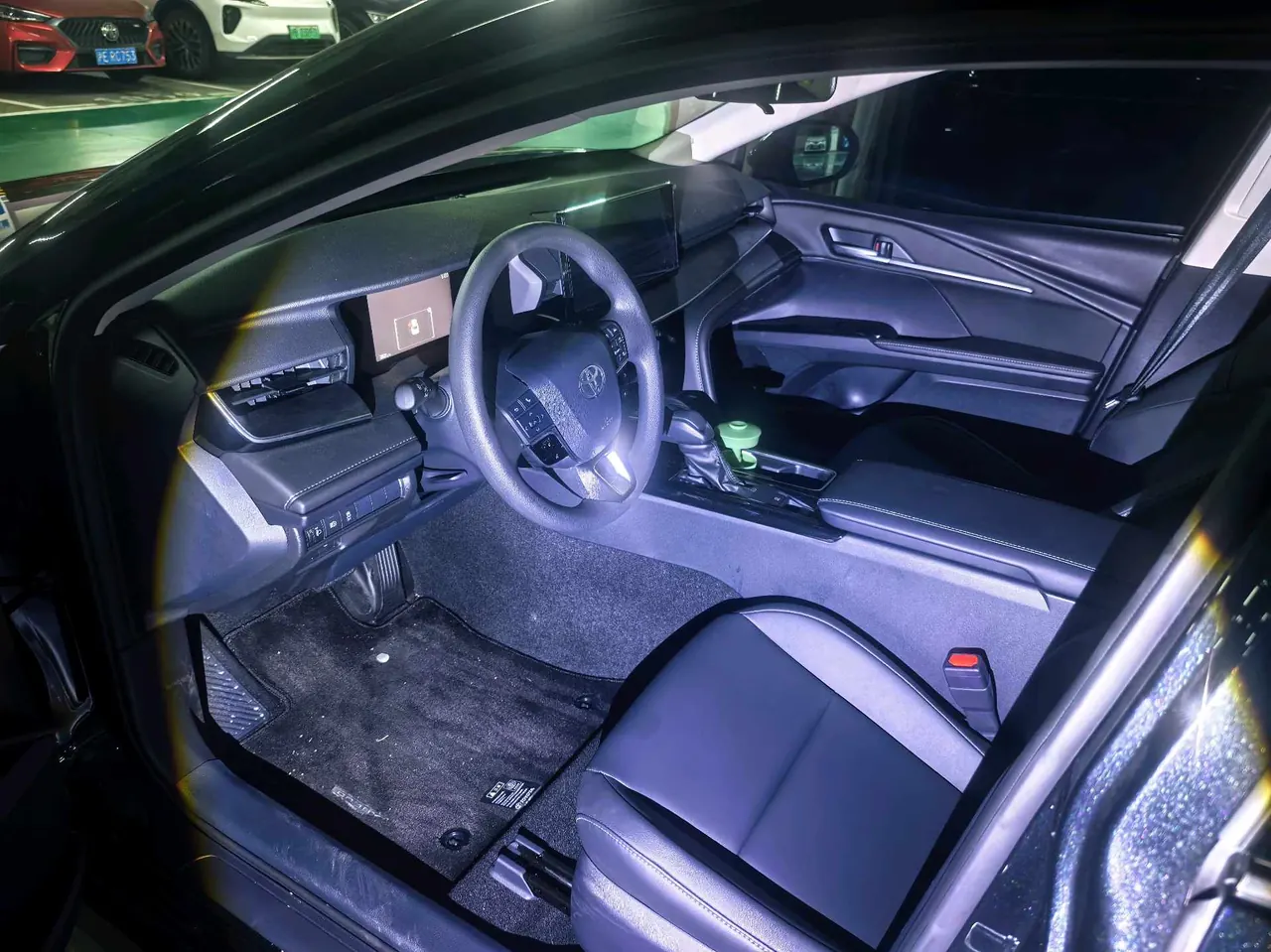 Toyota 2026 Camry Dual Engine 2.0HE Stepless Elite Automatic Gear 5