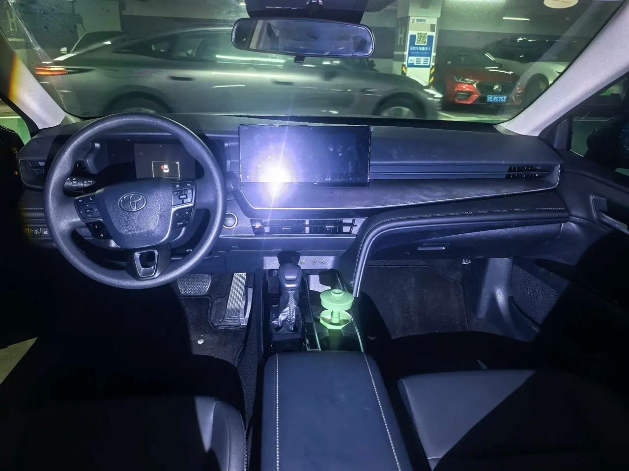 Toyota 2026 Camry Dual Engine 2.0HE Stepless Elite Automatic Gear 6