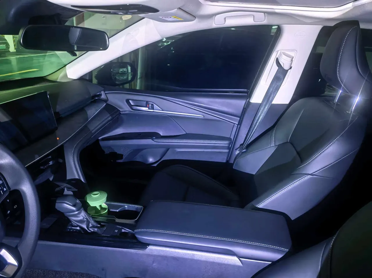 Toyota 2026 Camry Dual Engine 2.0HE Stepless Elite Automatic Gear 8