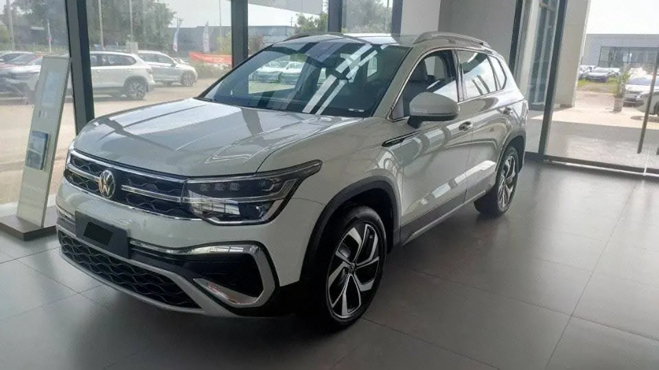 Open image lightbox: Volkswagen 2023 Tuyue 1.5TSI 300TSI Two-Drive Full Moon Edition Automatic Gear