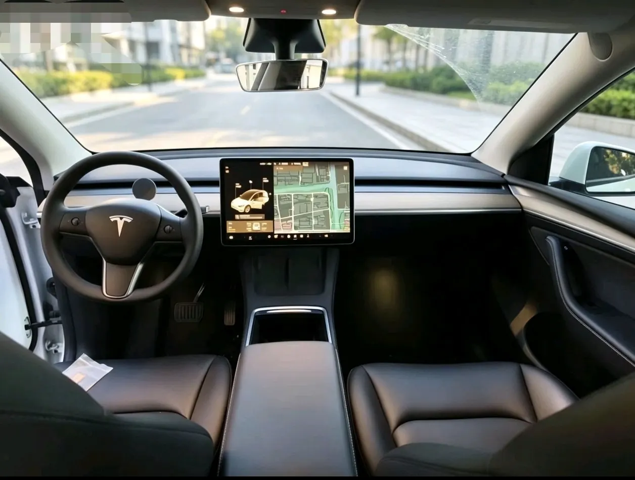 Tesla 2021 Model Y long endurance all-wheel drive version automatic transmission 2