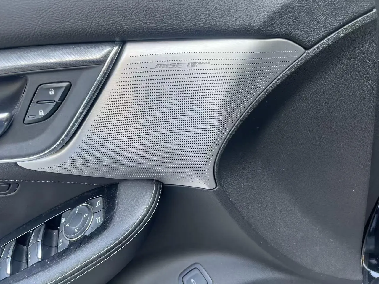 Cadillac 2021 CT5 2.0T 28T honorable automatic gear 3