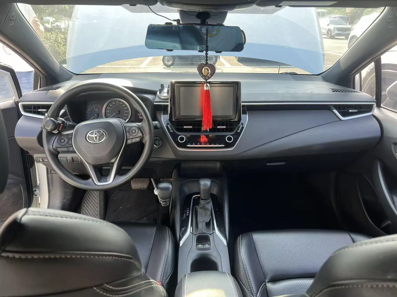 Toyota 2021 Lei Ling 1.2T Stepless 185T Deluxe Automatic Gear 5