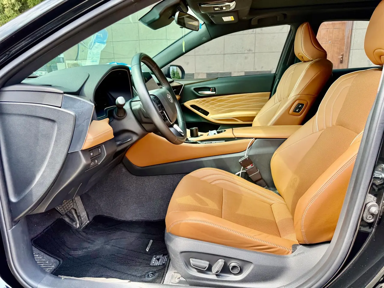 Toyota 2024 Asian Dragon Shuangqing 2.0 Stepless Deluxe Automatic Gear 9
