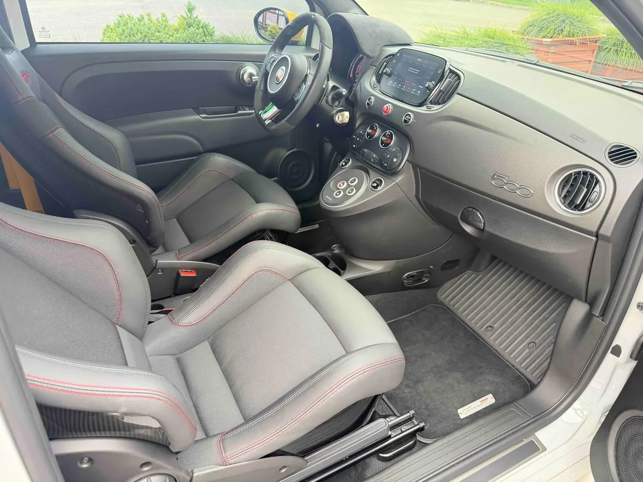 Fiat 500 (Imported) 2022 500 Abarth 1.4T Sequence Variable Speed Manual Gear 7
