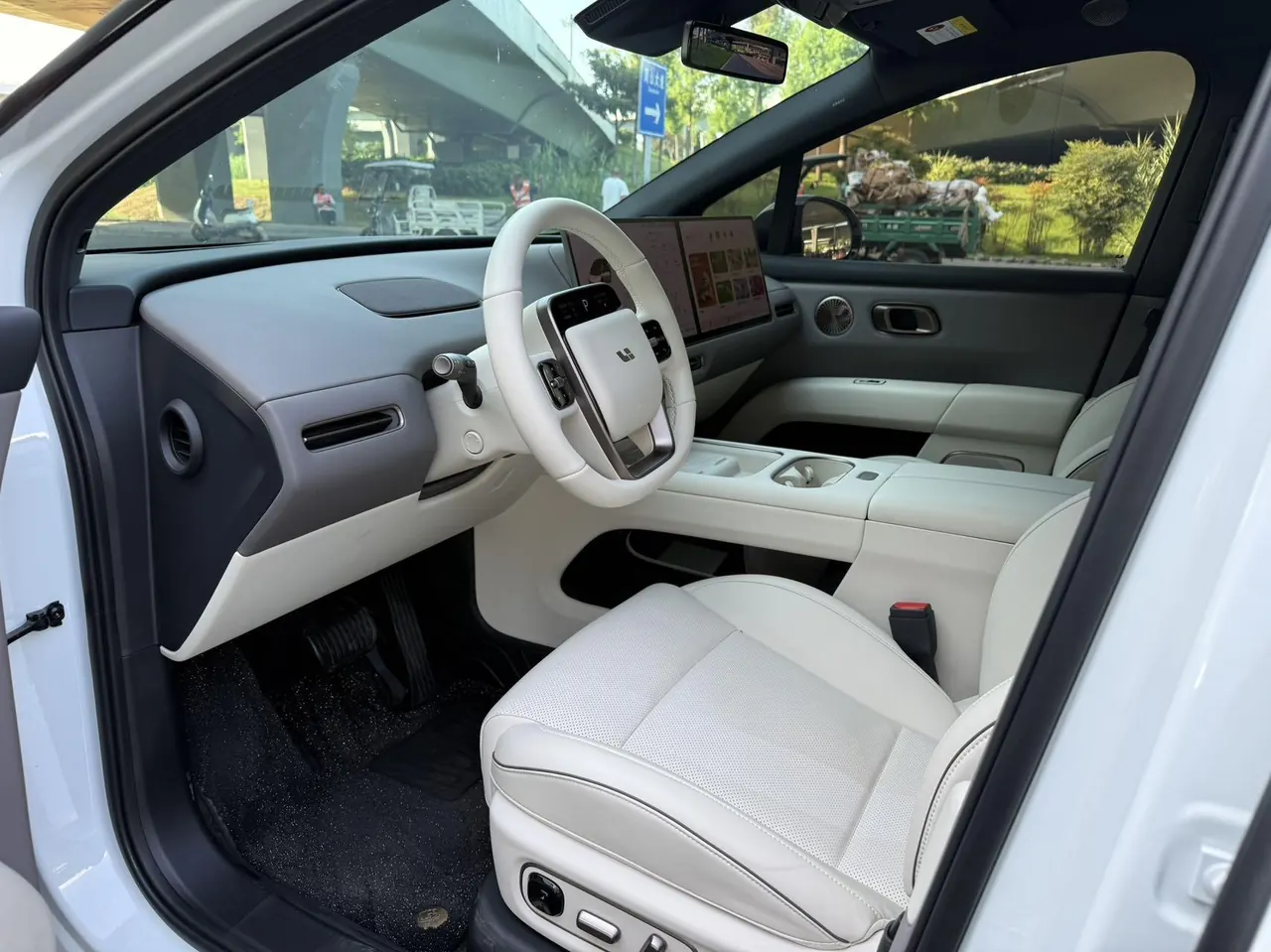 Li 2025 I 300.00g Drive Standard Edition Automatic Gear 5