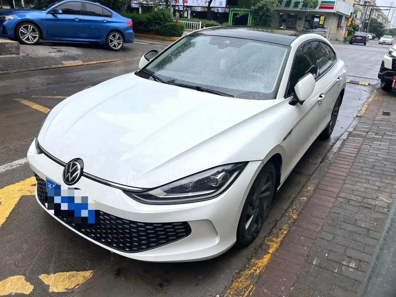 打开图片灯箱:Volkswagen 2024 Ling Du L 1.4TSI 280TSI Cool Hot Edition Automatic Gear
