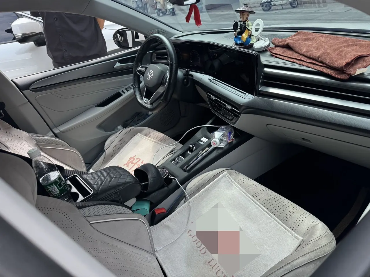 Volkswagen 2022 Ling Du L 1.4TSI 280TSI Super Hot Flagship Automatic Gear 4