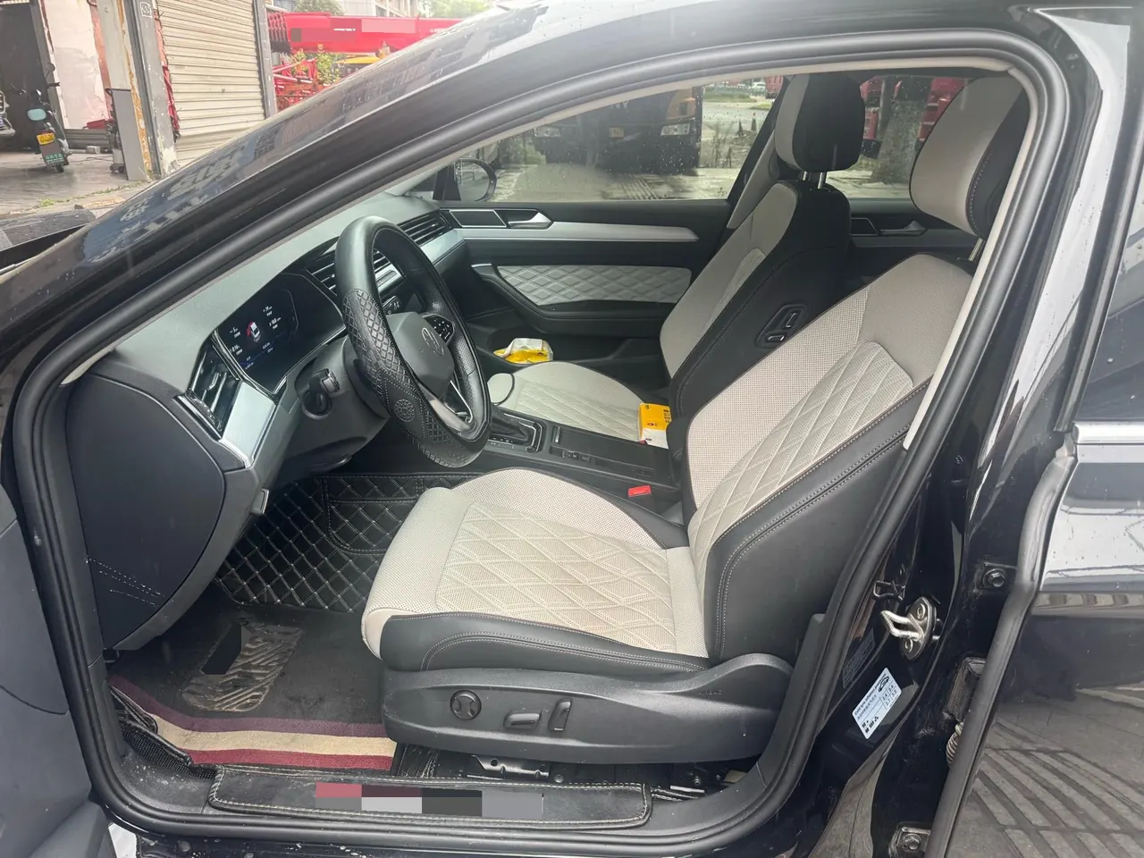 Volkswagen 2024 Magotan 2.0TSI 330TSI 2 million luxury automatic gear 3