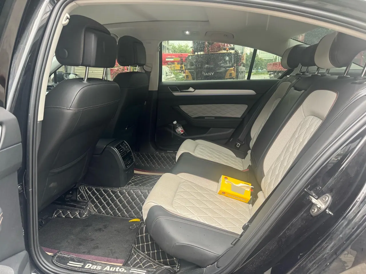 Volkswagen 2024 Magotan 2.0TSI 330TSI 2 million luxury automatic gear 4