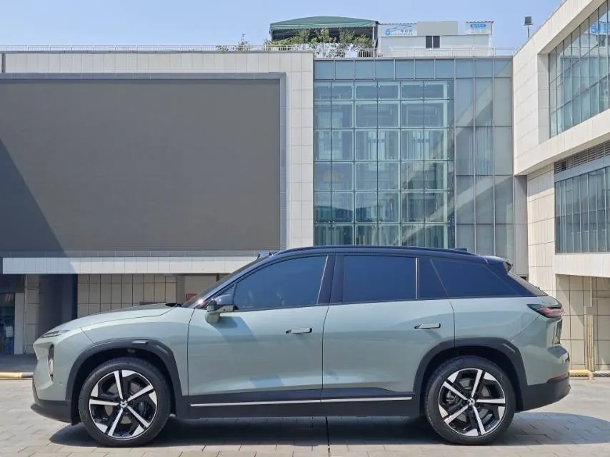 NIO 2022 ES7 75kWh automatic 9