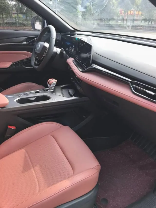 ChangAn 2025 X5 PLUS 1.5T Exceed Edition Automatic Gear 6