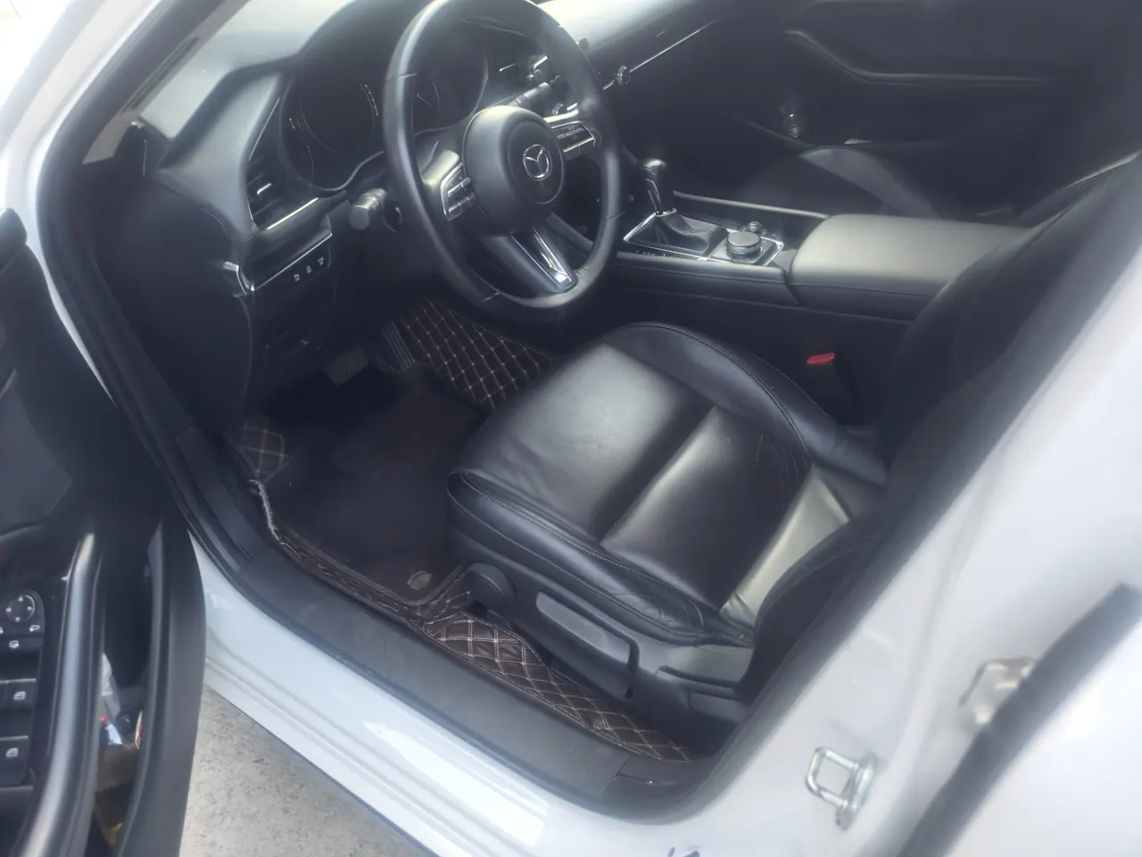 Mazda 3 Oncorsela 2020 Mazda 3 Oncorsela-sedan 2.0 quality version automatic transmission 2