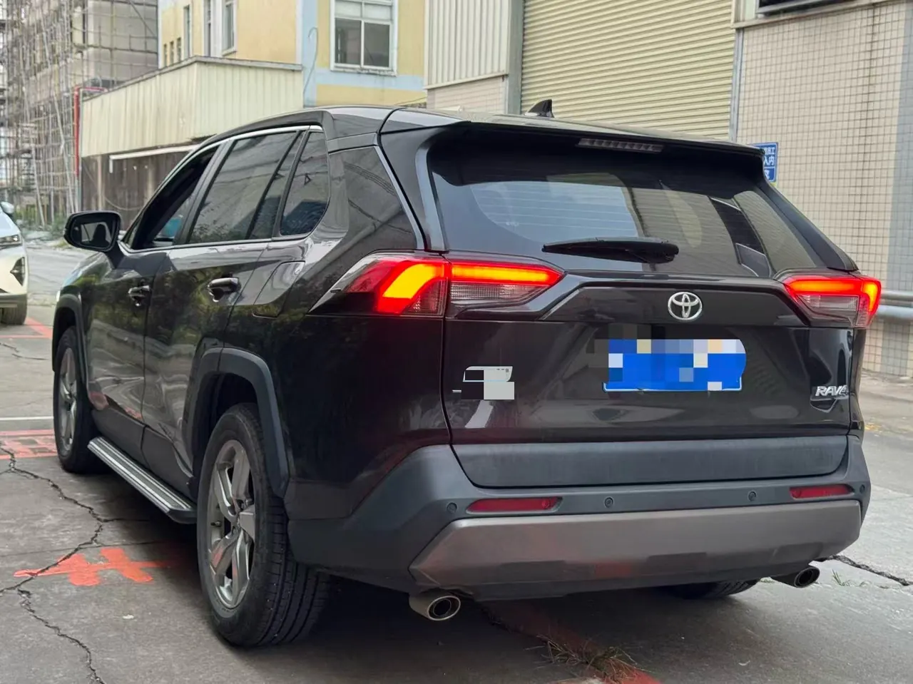 Toyota 2022 RAV4 Rongbo 2.0 Stepless Two-Drive Fashion Edition Automatic Gear 4