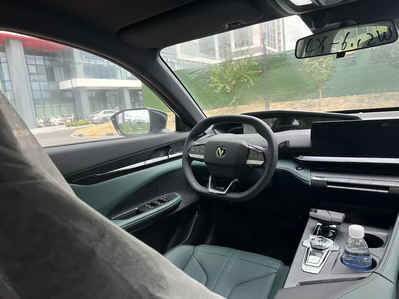 ChangAn 2024 UNI-V Zhidian iDD 1.5 Stepless Blue Whale 136km Zhiku Automatic Gear 4