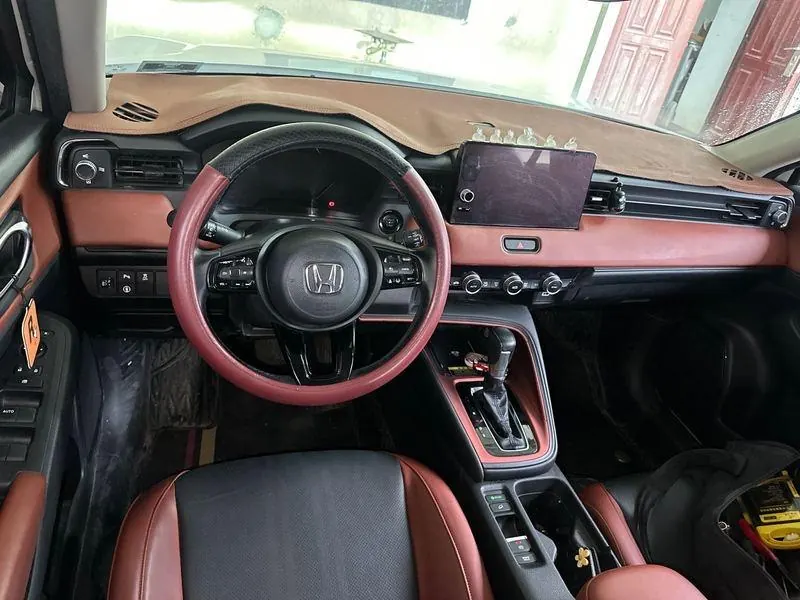 Honda 2023 XR-V 1.5 stepless love version of automatic gear 3