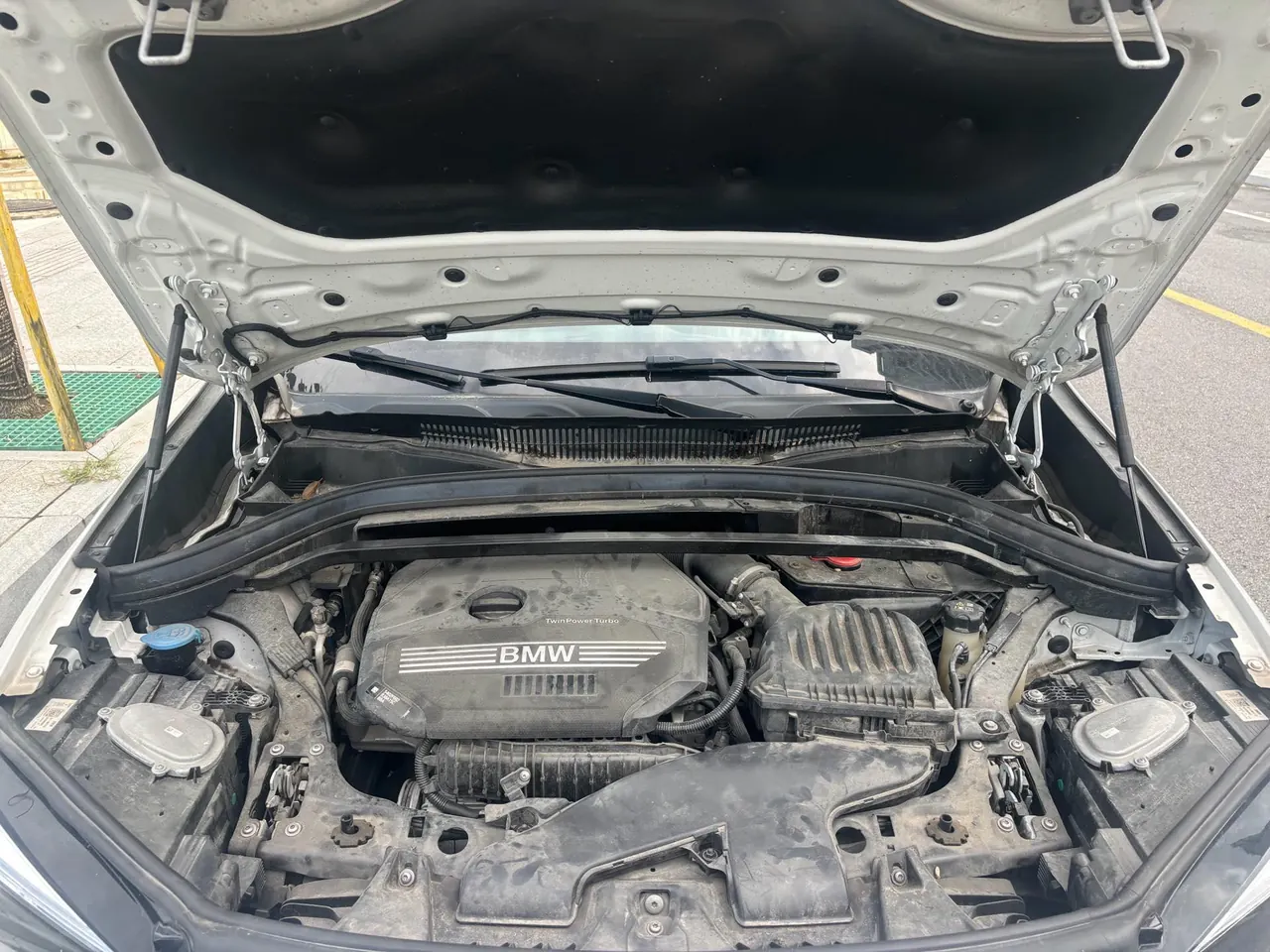 BMW 2022 X1 sDrive20Li 1.5T exclusive automatic gear 11