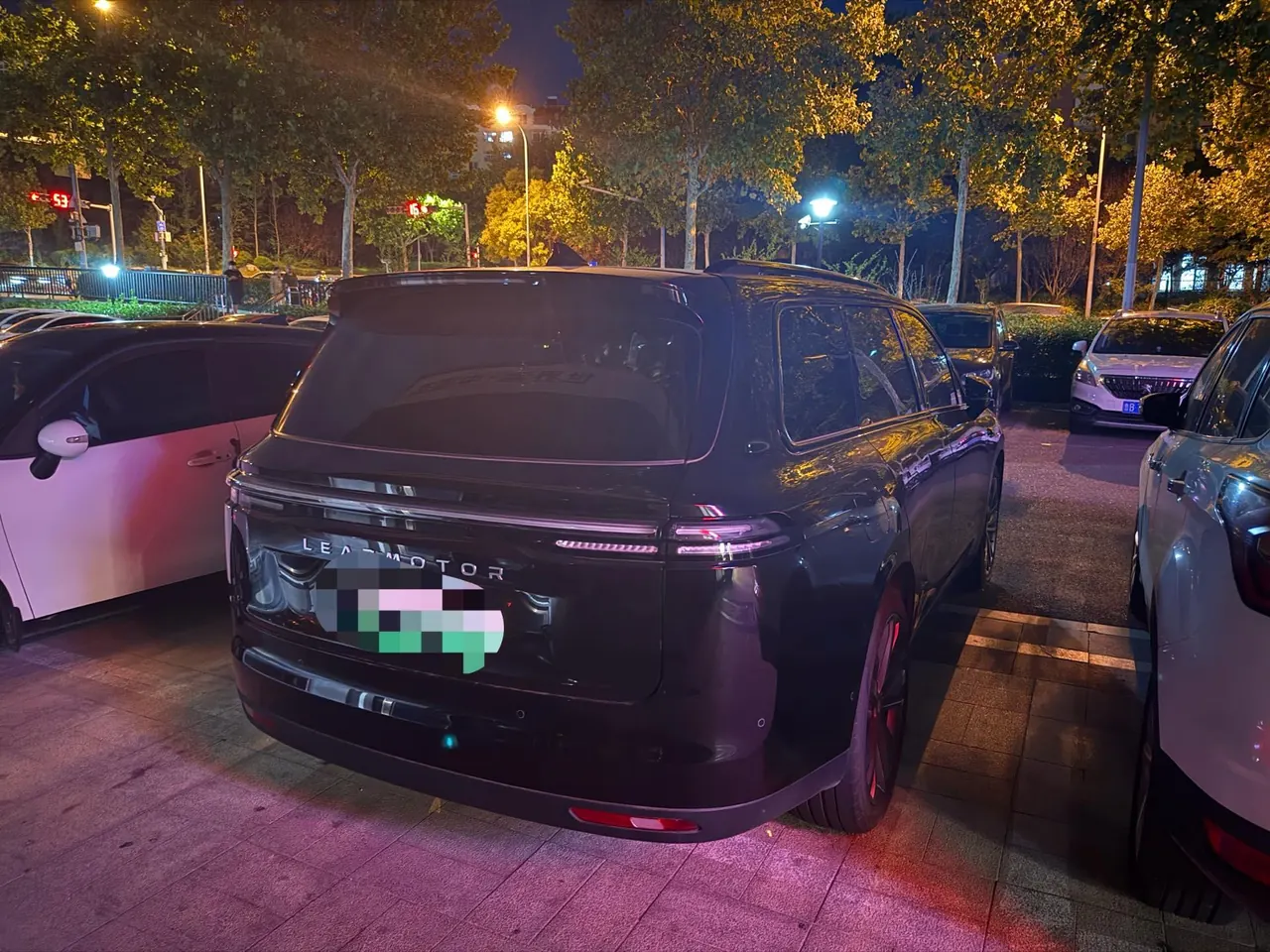 Leapmotor 2026 C 16 280 Laser Radar Zhizun Edition 6-seat Automatic Gear 2