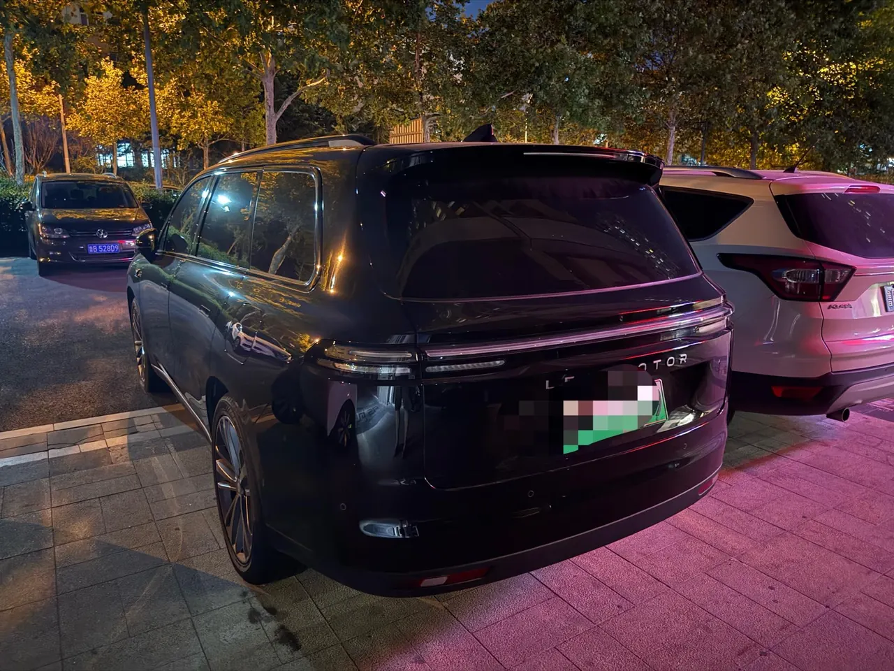 Leapmotor 2026 C 16 280 Laser Radar Zhizun Edition 6-seat Automatic Gear 3