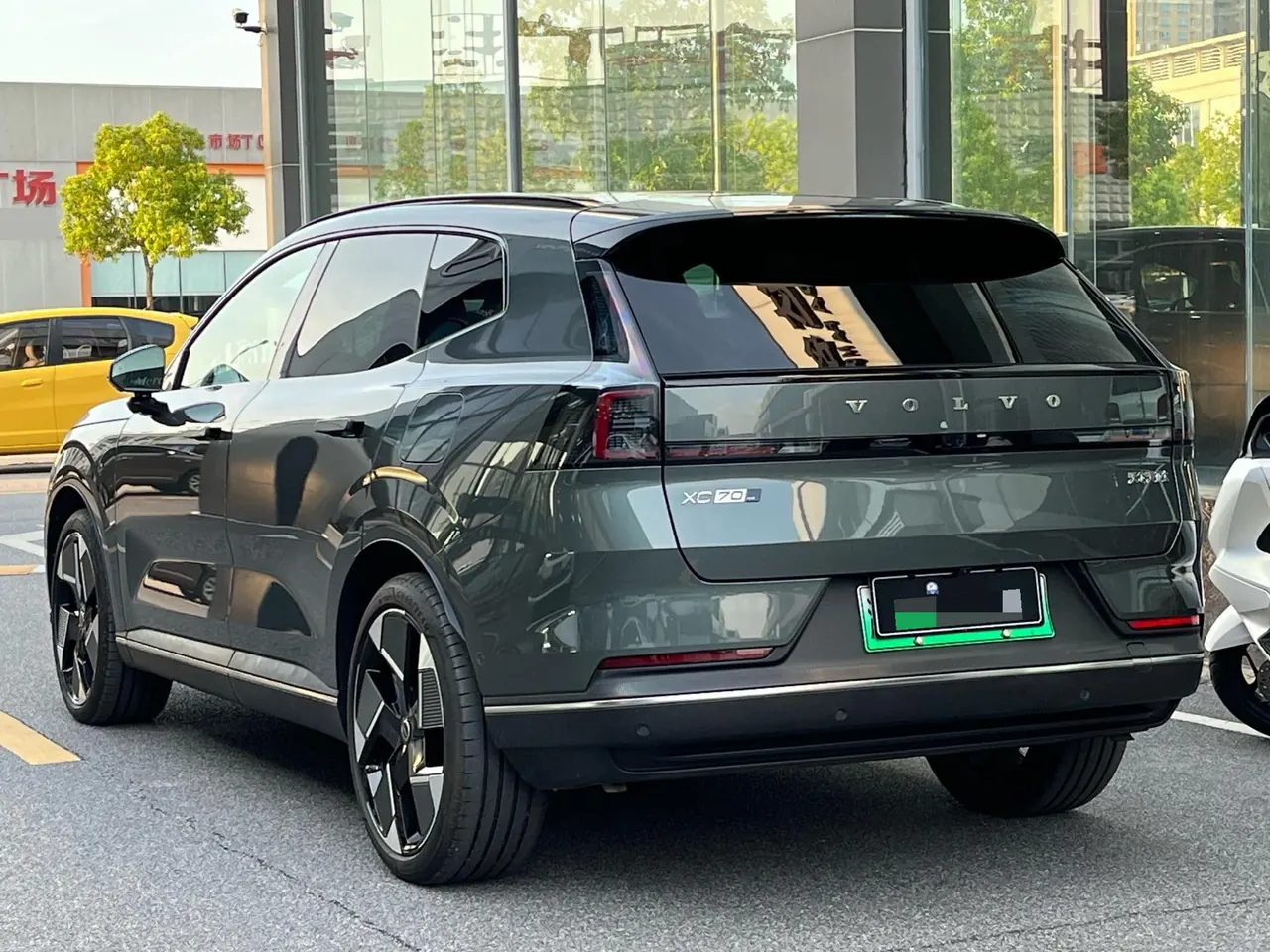 Volvo 2026 XC70 1.5T Four-wheel Drive Ultra Long Endurance Ultra Automatic 3
