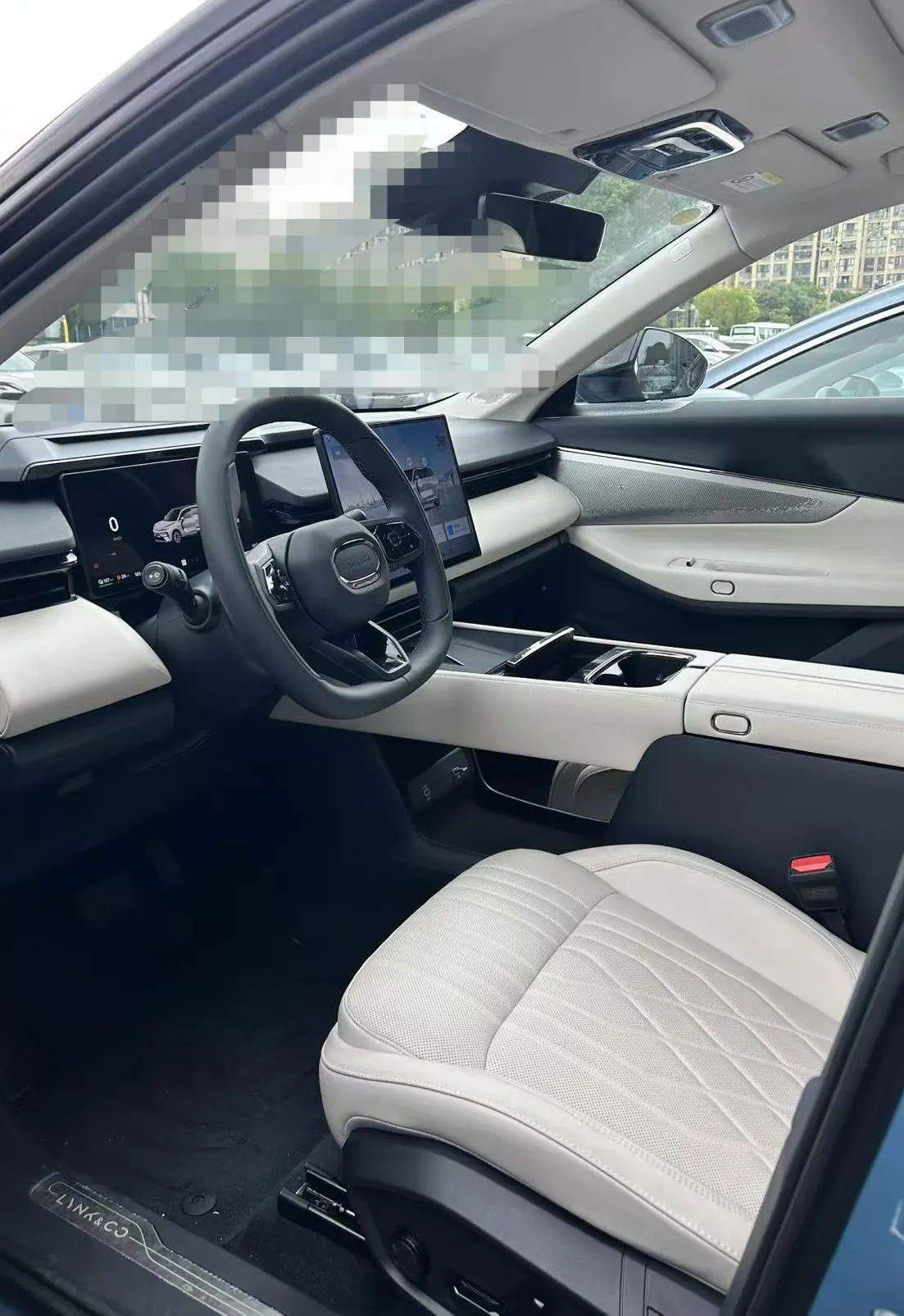 LYNK&amp;CO 2026 LYNK&amp;CO 08 EM-P 1.5T 210 Four-wheel Drive Performance Ultra H7 Automatic Gear 3