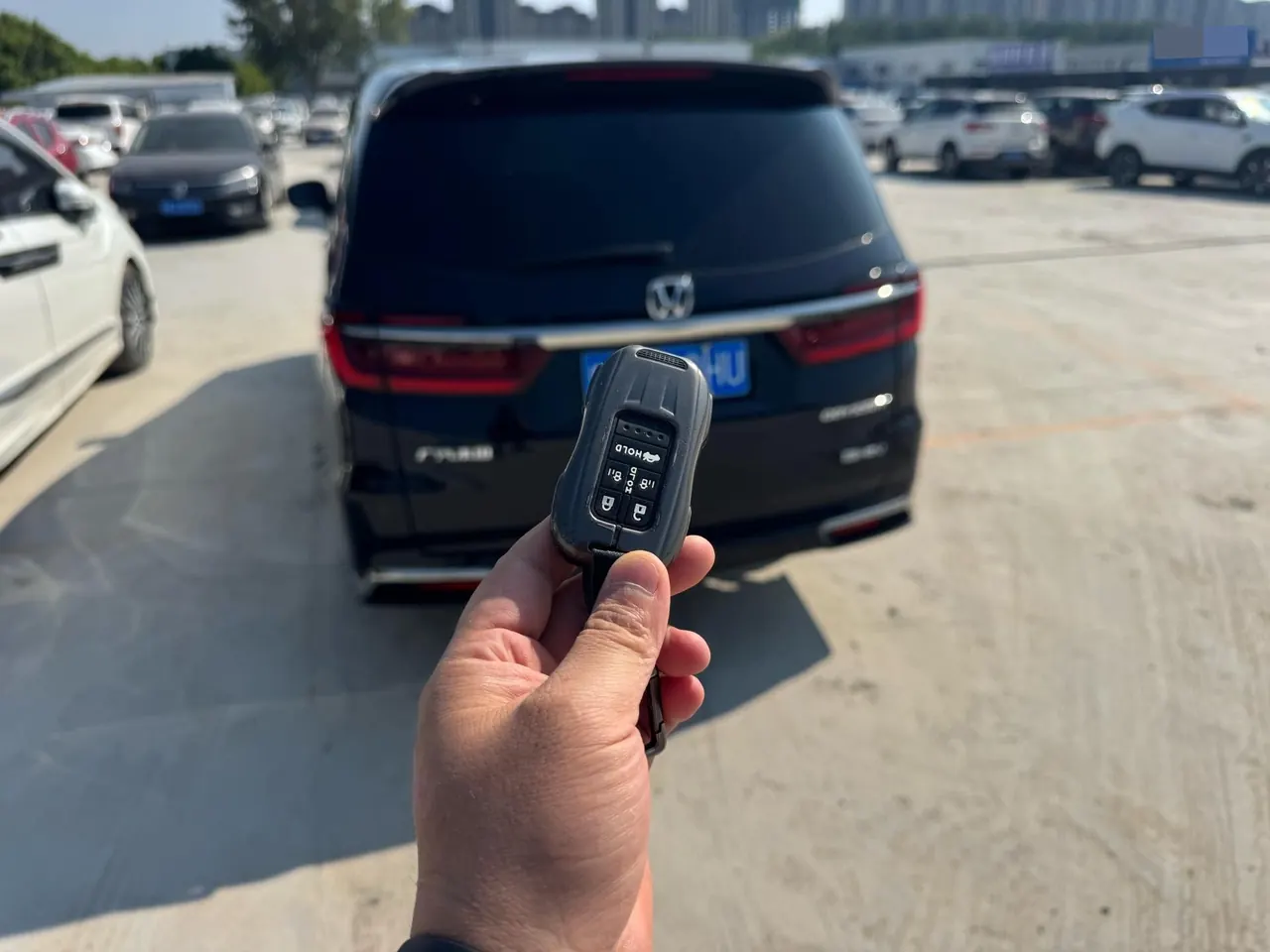 Honda 2024 Odyssey Hybrid 2.0 Stepless Sharp and Glory Edition Automatic Gear 5