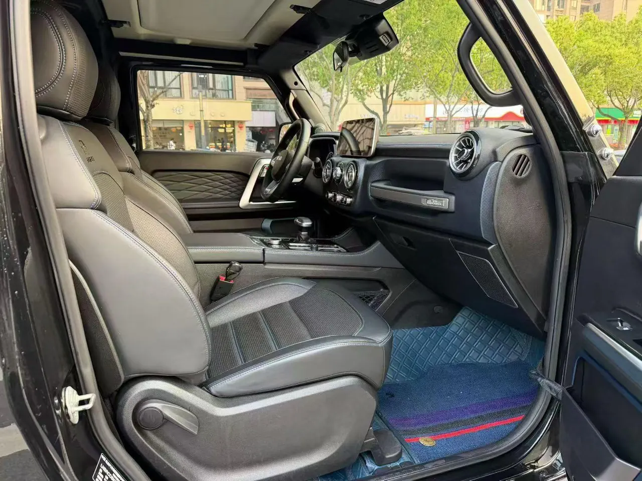 Beijing 2020 BJ40 2.0T 4-wheel drive tribute version extreme automatic gear 5