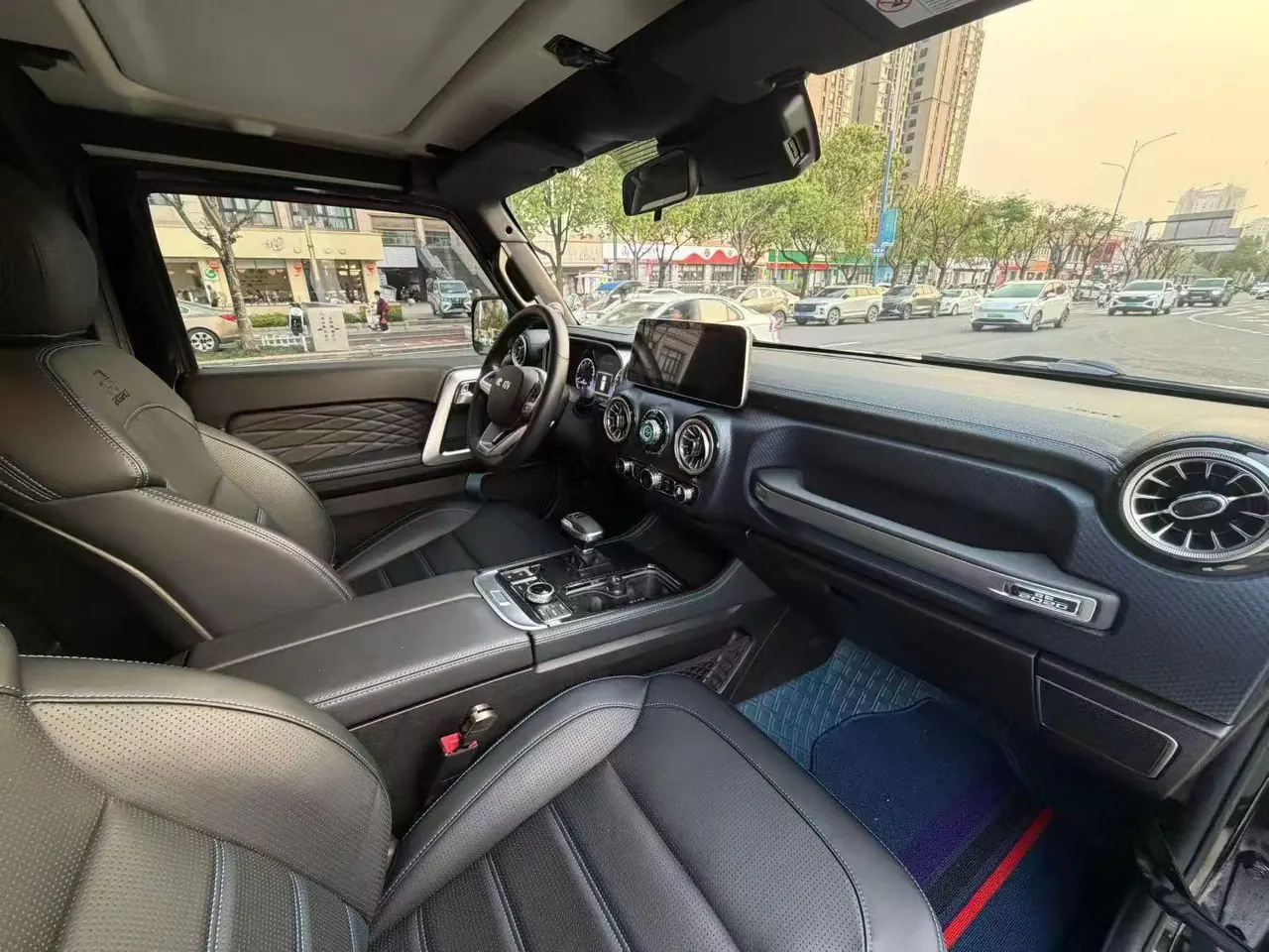 Beijing 2020 BJ40 2.0T 4-wheel drive tribute version extreme automatic gear 6