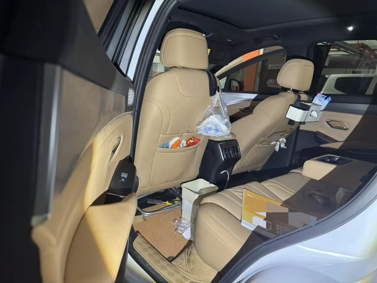 BYD 2024 Song L DM-i 1.5 Stepless 112km Exceed Automatic Transmission 4