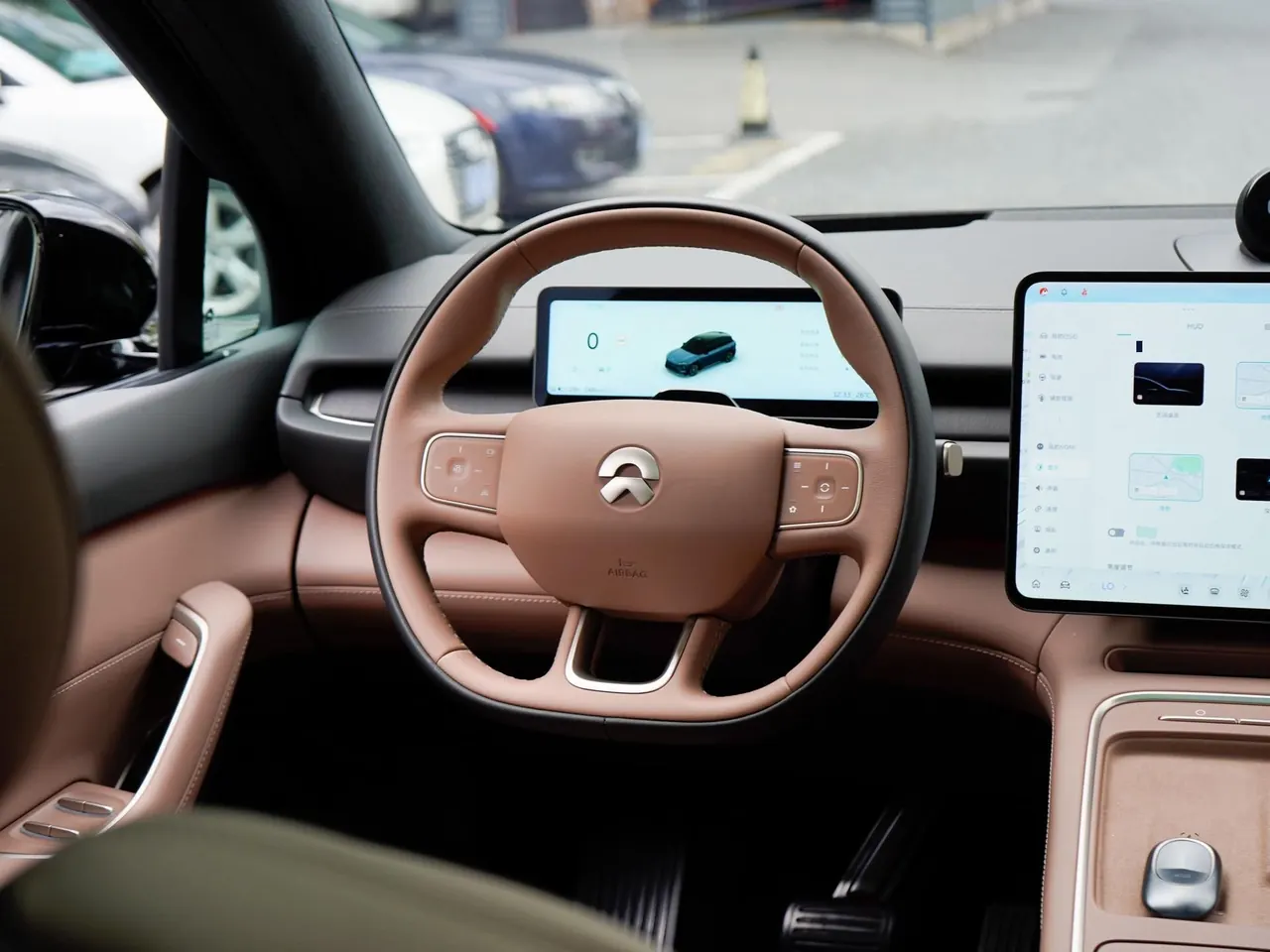 NIO 2025 ES6 75kWh automatic gear 10