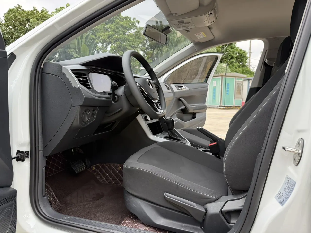 Volkswagen 2023 POLO Plus 1.5 Indulge Le Huo Edition (Modified) Automatic Gear 7