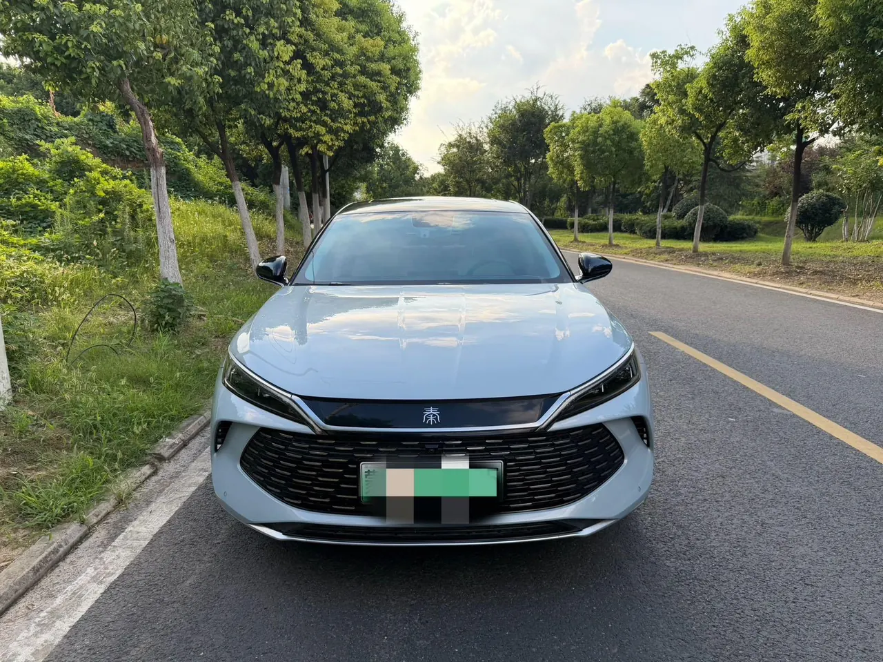 BYD 2024 Qin L DM-i 1.5 stepless 120KM leading automatic gear 2