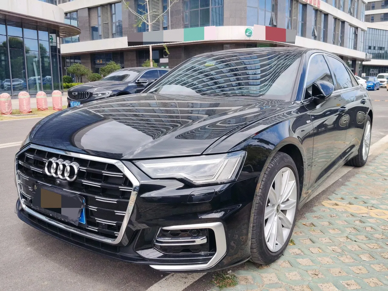 Audi 2024 A6L 2.0TFSI 45TFSI Selected Dynamic Automatic - View 1