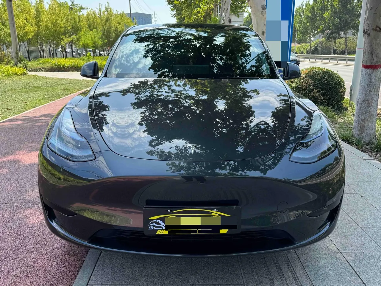 Tesla 2024 Model Y rear-wheel drive version automatic transmission 2