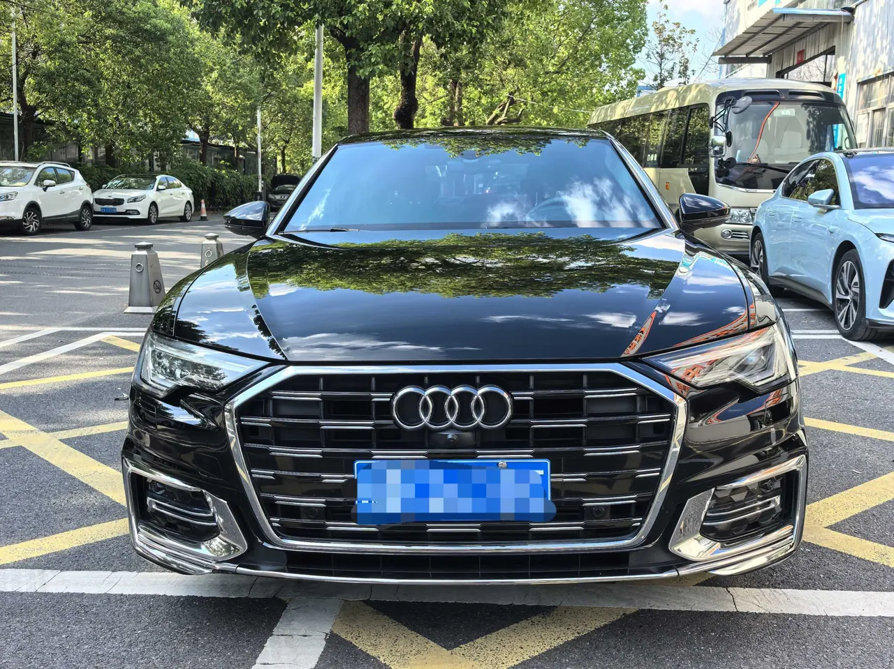 Audi 2023 A6L 2.0TFSI 45TFSI Selected Dynamic Automatic 2