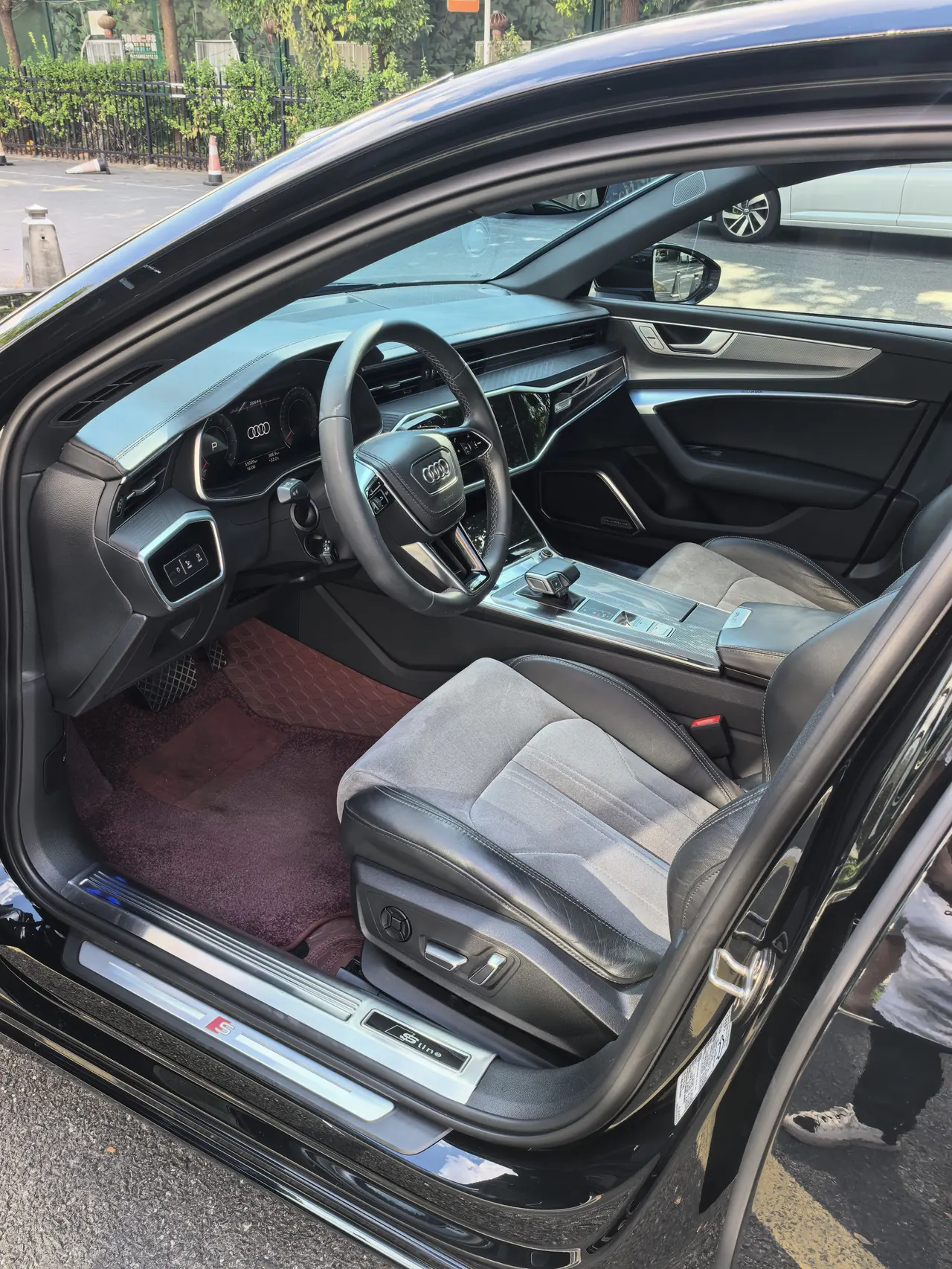 Audi 2023 A6L 2.0TFSI 45TFSI Selected Dynamic Automatic 4