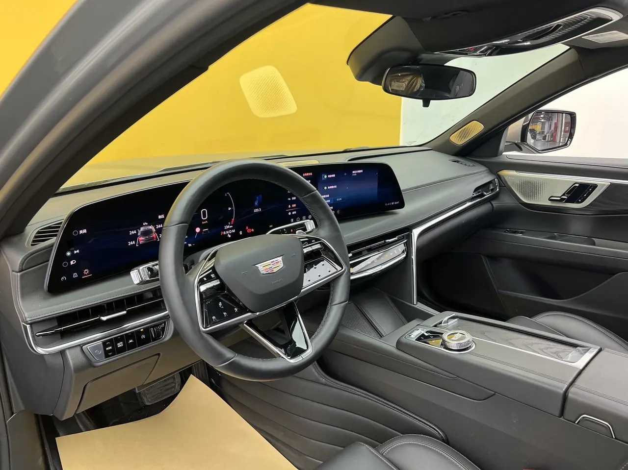 Cadillac 2023 CT6 2.0T 28T luxury automatic gear 2